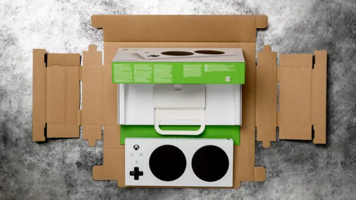 Xbox Adaptive Controller accessible packaging